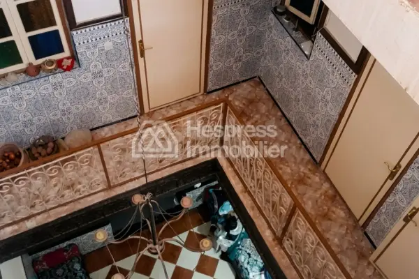 Riad titré à vendre – Quartier Riad Laarous