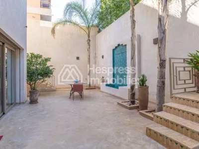 Une villa contemporaine meublée a Targa