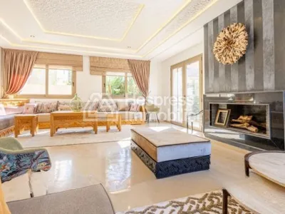 Une villa contemporaine meublée a Targa