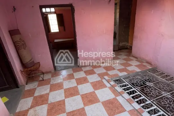 Riad for sale in need of renovation – Kaa El Mechra