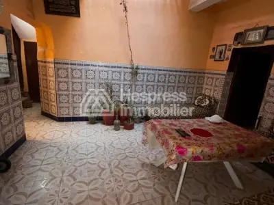 Riad for sale in need of renovation – Kaa El Mechra