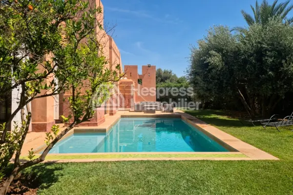 Villa Route de Fès: Vue Atlas, Piscine, Meublée