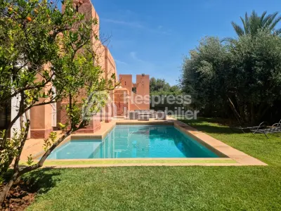 Villa Route de Fès: Vue Atlas, Piscine, Meublée