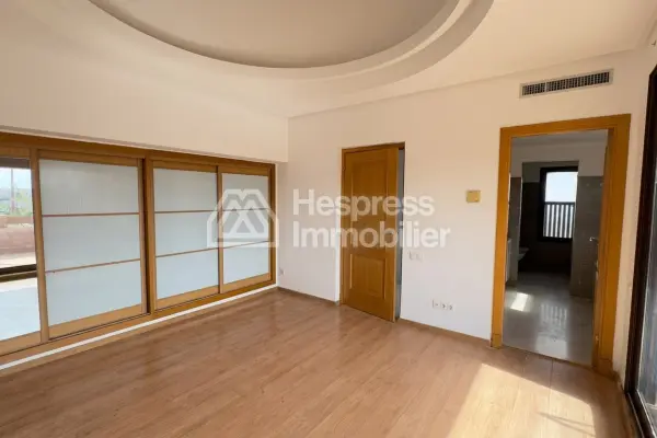 Duplex d'Exception – Avenue Mohammed VI