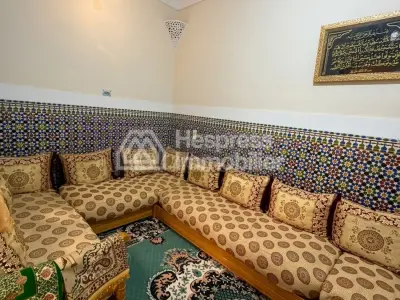 Riad with title deed, 151 m², 8 bedrooms, terrace with Medina view