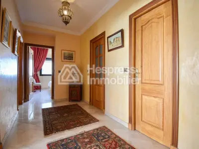 Apartment 100 m² – Av. Mohammed VI, Marrakech