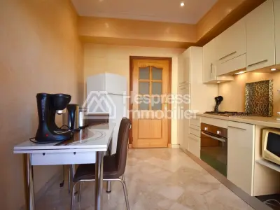Apartment 100 m² – Av. Mohammed VI, Marrakech