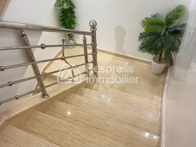 Beautiful house for sale on Route Casablanca Ali Balfalah. 100 sq m. Air conditioning.