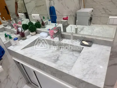 Beautiful house for sale on Route Casablanca Ali Balfalah. 100 sq m. Air conditioning.