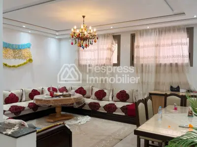 Beautiful house for sale on Route Casablanca Ali Balfalah. 100 sq m. Air conditioning.