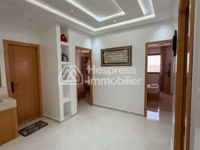 Beautiful house for sale on Route Casablanca Ali Balfalah. 100 sq m. Air conditioning.