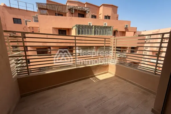 Bel studio à vendre à Route Casablanca. 2 pièces confortables. Meublé