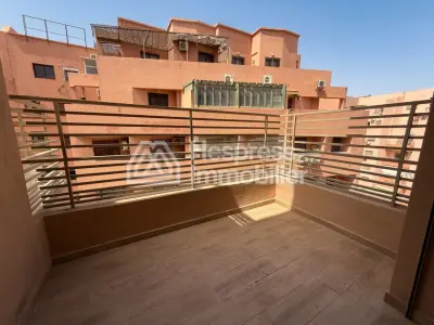 Bel studio à vendre à Route Casablanca. 2 pièces confortables. Meublé