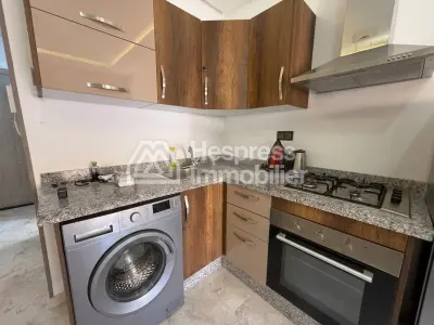 Bel studio à vendre à Route Casablanca. 2 pièces confortables. Meublé