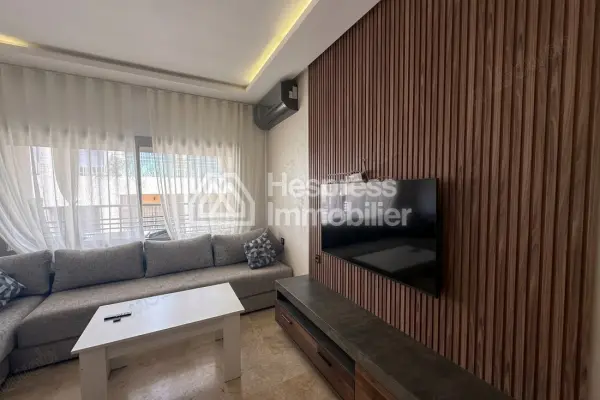 Superbe studio à vendre à Route Casablanca. 1 chambre. Bien meublé