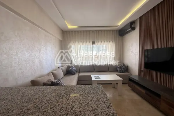 Superbe studio à vendre à Route Casablanca. 1 chambre. Bien meublé