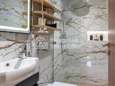 Superb apartment for rent in Guéliz, Boulevard Med 6. 3 comfortable rooms. Furnished.