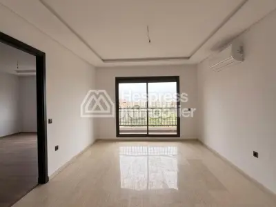 Apartment for sale on Route Casablanca. 3 comfortable bedrooms.