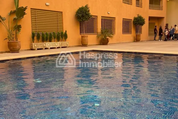 Appartement à vendre à Route Casablanca. 3 chambres. Meublé