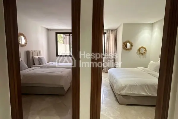 Appartement à vendre à Guéliz. Surface totale 111 m². Meublé