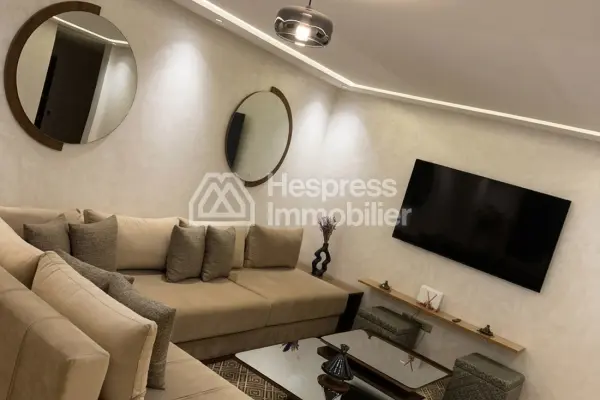 Appartement à vendre à Guéliz. Surface totale 111 m². Meublé