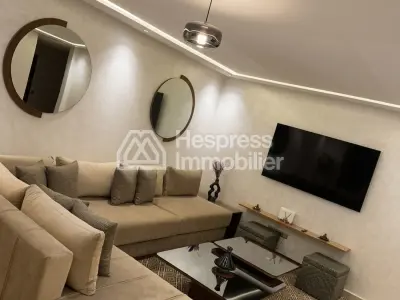 Appartement à vendre à Guéliz. Surface totale 111 m². Meublé