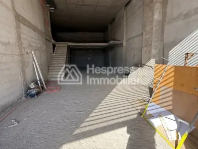 Attractive commercial premises for sale at Gueliz . Area: 206 m²