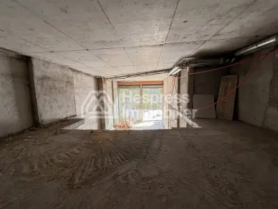 Attractive commercial premises for sale at Gueliz . Area: 206 m²
