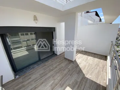 Triplex à vendre, 238m² à Tanger