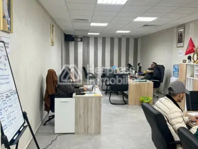 Plateau de bureau à louer