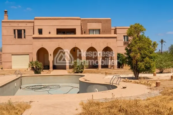 Villa de maître à vendre