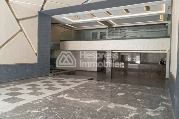Beautiful commercial space for long-term rent
