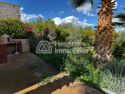 Ferme avec Villa Plain Pied à Vendre à Ghmat – Route de L’Ourika Milkiya