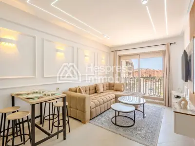 Apartment for sale at Gueliz . Comfortable 2-room apartment. Furnished.