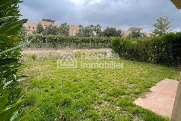 Appartement en vente à Agdal. Surface de 80 m². Piscine, climatisation
