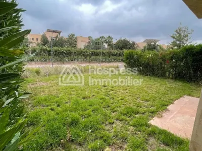 Appartement en vente à Agdal. Surface de 80 m². Piscine, climatisation