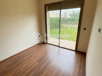 Appartement en vente à Agdal. Surface de 80 m². Piscine, climatisation