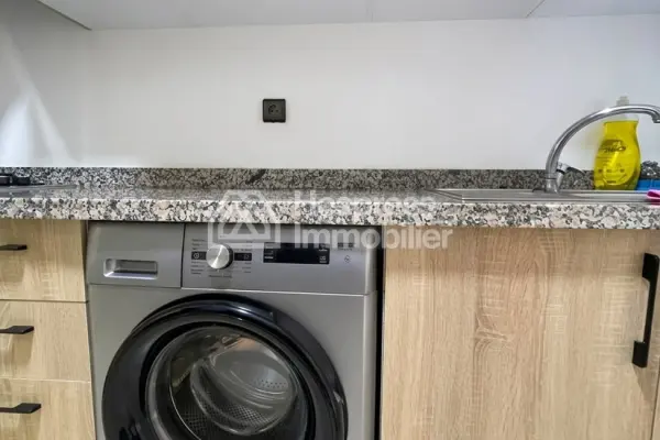 Appartement à louer à Guéliz. 3 chambres. Bien meublé