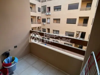 Appartement à louer à Guéliz. 3 chambres. Bien meublé