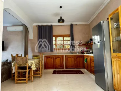 Ferme avec Villa Plain Pied à Vendre à Ghmat – Route de L’Ourika Milkiya