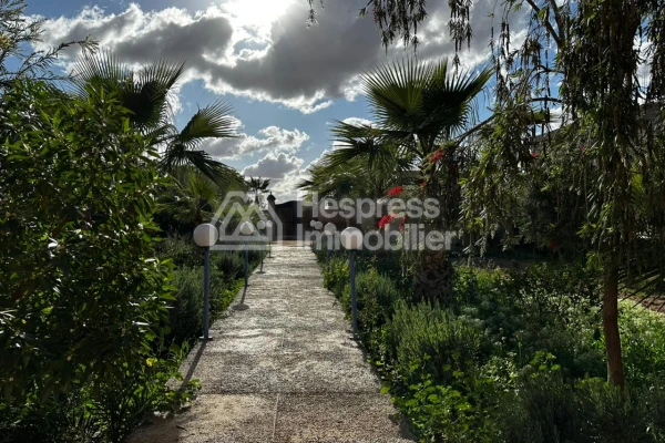 Farm with single-story villa for sale in Ghmat – Ourika Road, Milkiya