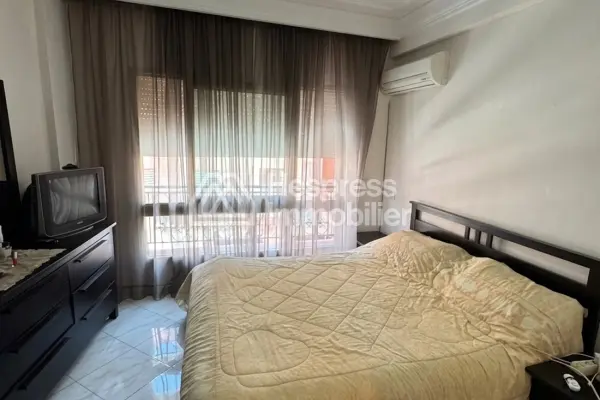 Apartment for sale in Gueliz . 1 beautiful bedroom. Furnished.