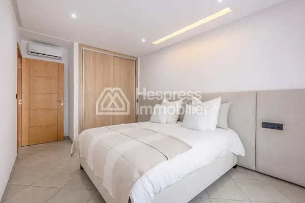 Beautiful furnished studio apartment for sale
