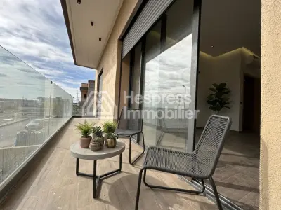 Opportunity: Villa on Boulevard M6, good price.
