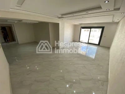 Triplex à vendre, 238m² à Tanger