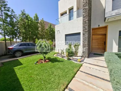 Magnifique Villa à louer à Amlkis 3
