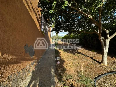 Ferme avec Villa Plain Pied à Vendre à Ghmat – Route de L’Ourika Milkiya