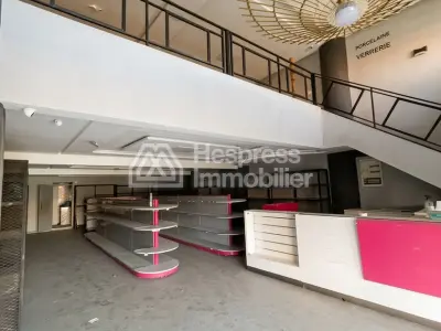 Shop for rent – ​​Commercial lease