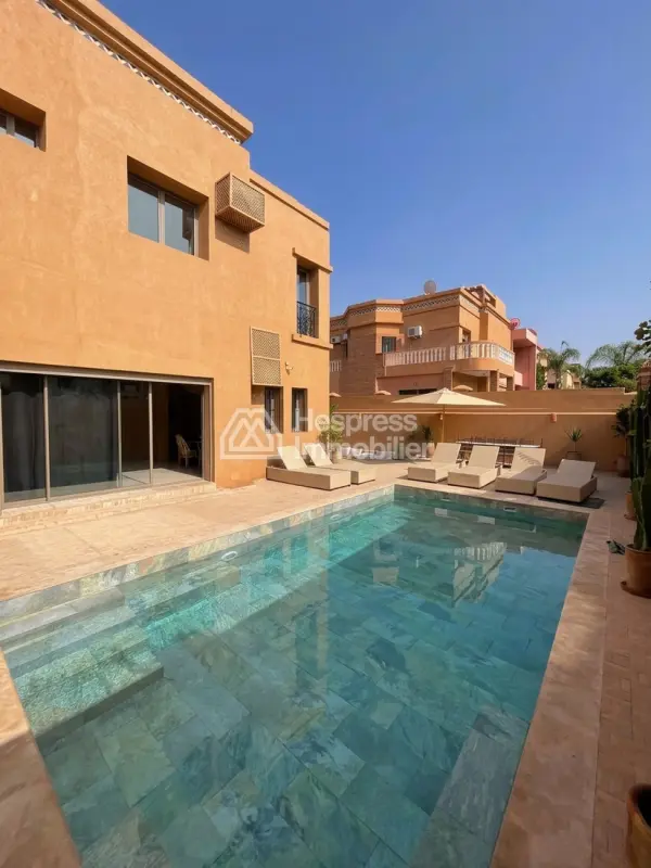 Magnificent luxury villa on the road to Fez