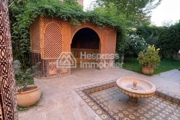 فرصة للبيع في منطقة تارغا